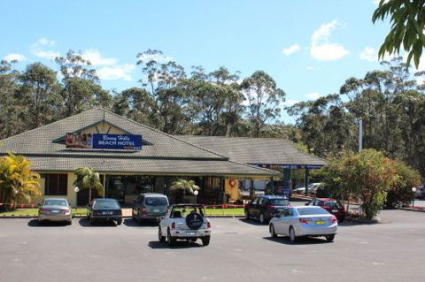 Bonny Hills Beach Hotel - Tourism TAS 3