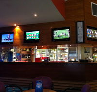 Blacks Beach Tavern