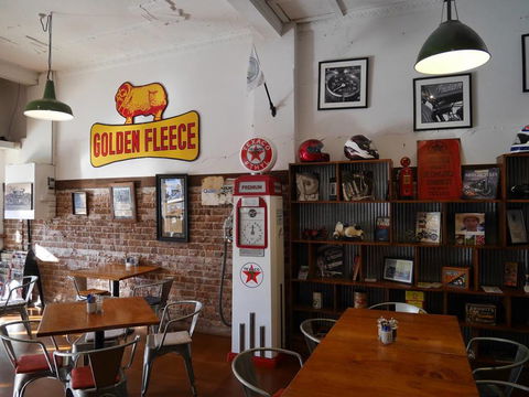 Roadies Cafe - Hobart Tourism 4