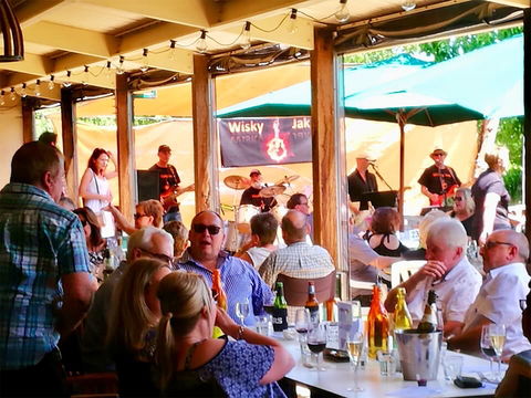 Angas Plains Wines Live In The Vines, With The Band -Wisky Jak - Tourism TAS 1