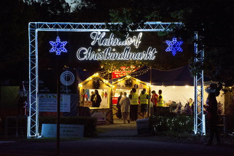 Hahndorf Christmas Market Walking Tours - Tourism TAS 0
