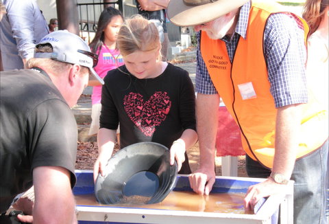 Nundle Go For Gold Chinese Easter Festival - Tourism TAS 1