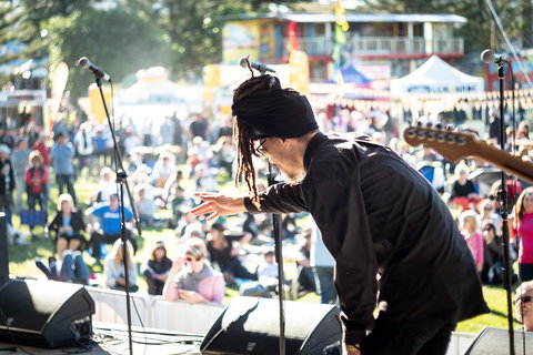 The Entrance Winter Blues And Jazz Festival - Tourism TAS 0