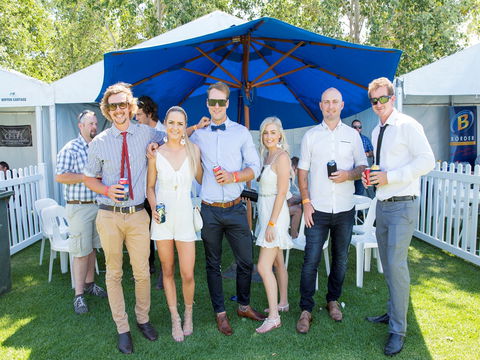 Bet 365 Caulfield Cup Day At Wodonga Race Course - Tourism TAS 2