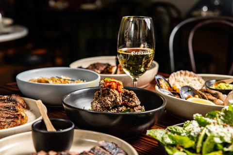 Bottomless Lunch At Pastuso - Tourism TAS 2