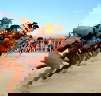 Henry Blooms Bondi Barefoot - Tourism TAS