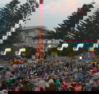 New Years Eve at The Entrance - Tourism TAS