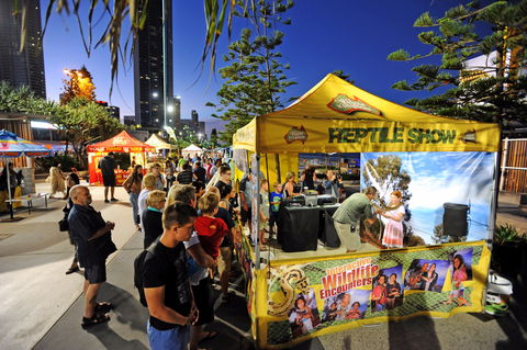Surfers Paradise Beachfront Markets - Hobart Tourism 0