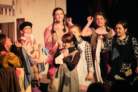 Bellarine Jongleurs - Into The Woods Jr - Tourism TAS 0