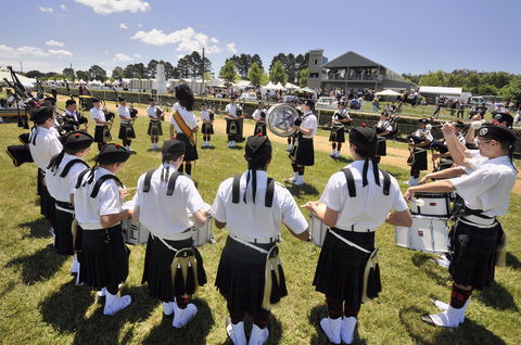 Bong Bong Picnic Races - Tourism TAS 2