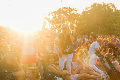 Food N Groove Fridays - Hobart Tourism 2