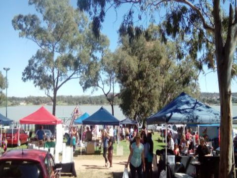 Markets By The Lake - Tourism TAS 0