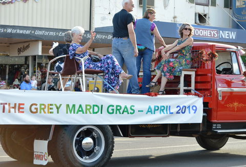 The Grey Mardi Gras - Tourism TAS 0