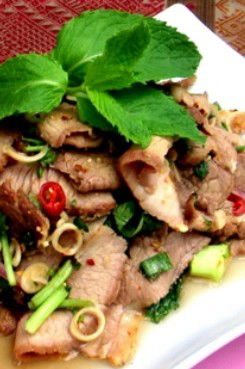 Lao-Thai Luammit Restaurant - Tourism TAS 3