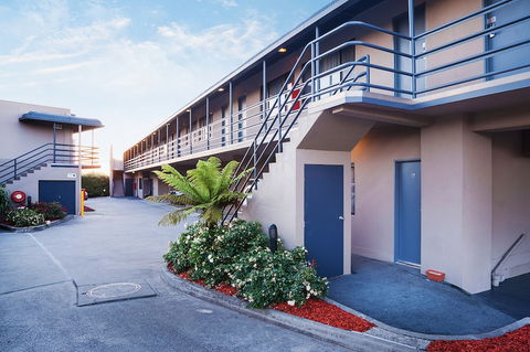 Best Western Mahoneys Motor Inn - Tourism TAS 1
