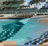 Beachfront Towers - Tourism TAS