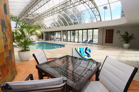 The Regent Apartments - Tourism TAS 3