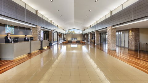 Crowne Plaza Hunter Valley, An IHG Hotel - Tourism TAS 4