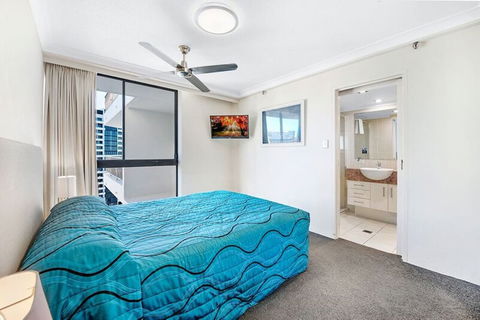 ULTIQA Beach Haven At Broadbeach - Tourism TAS 6