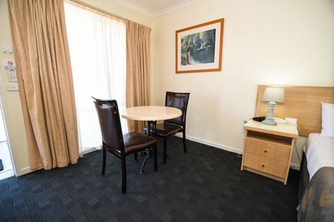Sandown Heritage Motel - Tourism TAS 4