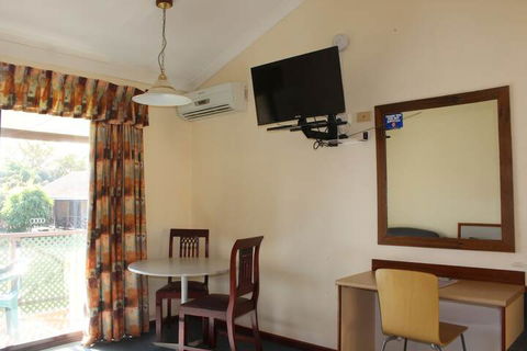 Karri Forest Motel - Tourism TAS 5
