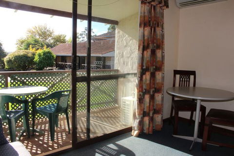 Karri Forest Motel - Tourism TAS 6