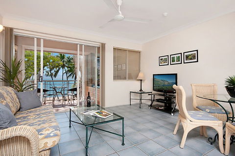 Alassio Palm Cove - Tourism TAS 6