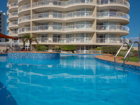 Burleigh Surf Apartments - Tourism TAS 5