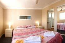 Shaz Maisons Apartments - Hobart Tourism 2