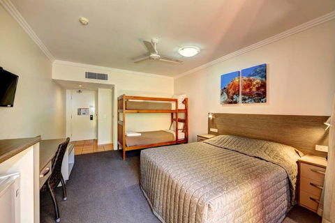 Kacys Bargara Beach Motel - Tourism TAS 6