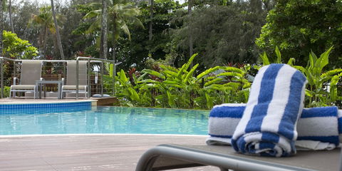 Beaches Port Douglas - Hobart Tourism 3