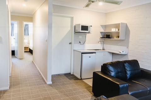 Balan Village Motel - Hobart Tourism 2