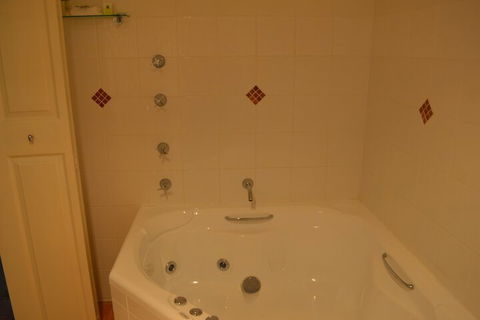 Taree Motor Inn - Tourism TAS 7