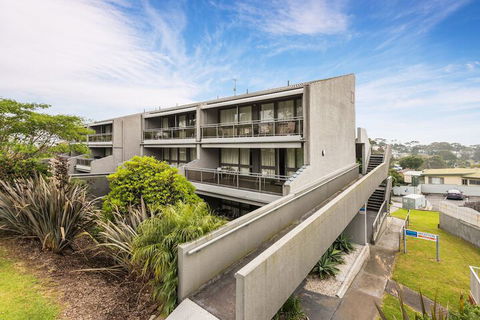 Horizon Apartments Narooma - Hobart Tourism 4