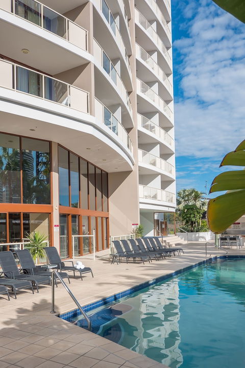 Broadbeach Savannah Hotel & Resort - Tourism TAS 6