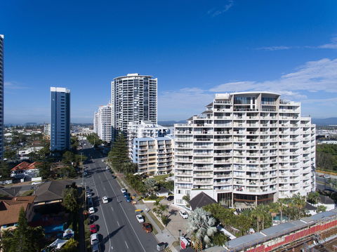 Broadbeach Savannah Hotel & Resort - Tourism TAS 3