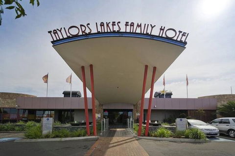 Quality Hotel Taylors Lakes - Tourism TAS 1