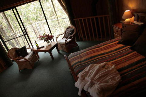 Jemby Rinjah Eco Lodge - Tourism TAS 1