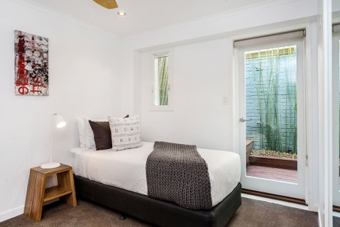 A PERFECT STAY - A Top Spot - Tourism TAS 3