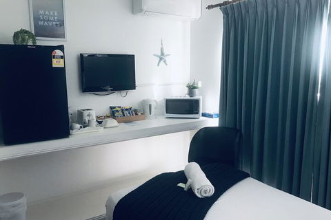 Ocean Breeze Motel - Tourism TAS 6