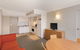 Travelodge Hotel Newcastle - thumb 7