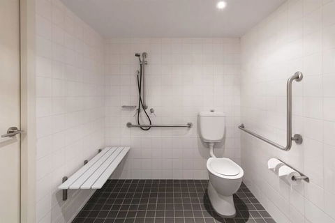Travelodge Hotel Newcastle - Tourism TAS 6