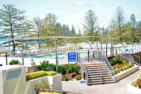 Ocean Plaza Resort - Tourism TAS 3