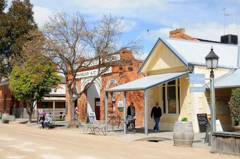 The Georgian Motor Lodge - Tourism TAS 1