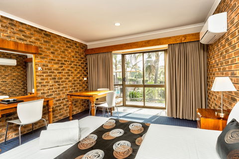 Hume Country Motor Inn - Tourism TAS 6