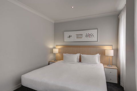 Adina Apartment Hotel Sydney Chippendale - Hobart Tourism 6