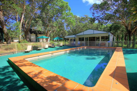 The Retreat Port Stephens - Hobart Tourism 6