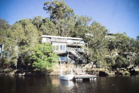 Calabash Bay Lodge - Hobart Tourism 0