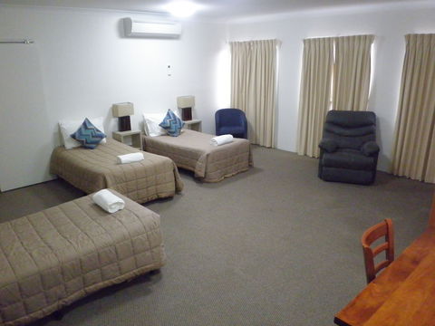 Comfort Inn Centrepoint - Tourism TAS 4