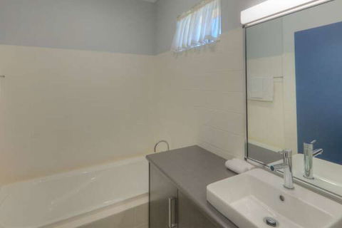 Grafton Central Motel - Tourism TAS 3